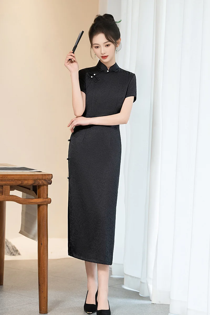 Black Women Sexy Short Sleeve Jacquard Satin Chinese Style Dress Long Cheongsam Vestidos
Black Women Sexy Short Sleeve Jacquard Satin Chinese Style Dress Long Cheongsam Vestidos