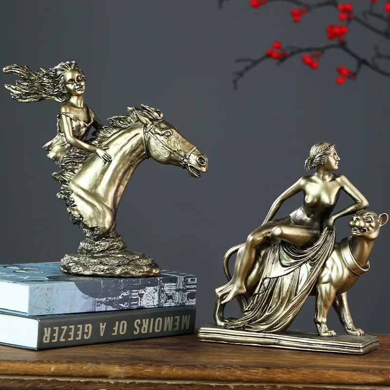Desktop ornaments, decorative items, European-style retro ornaments, high-end resin crafts, office statues, ornaments for house
Desktop ornaments, decorative items, European-style retro ornaments, high-end resin crafts, office statues, ornaments for house