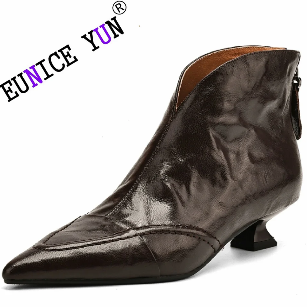 【EUNICE YUN】Handmade Brand Genuine Leather Design Short Boots Retro Pointed Custom Ankle Short Boots Casual Women's Boots 34-40
【EUNICE YUN】Handmade Brand Genuine Leather Design Short Boots Retro Pointed Custom Ankle Short Boots Casual Women's Boots 34-40