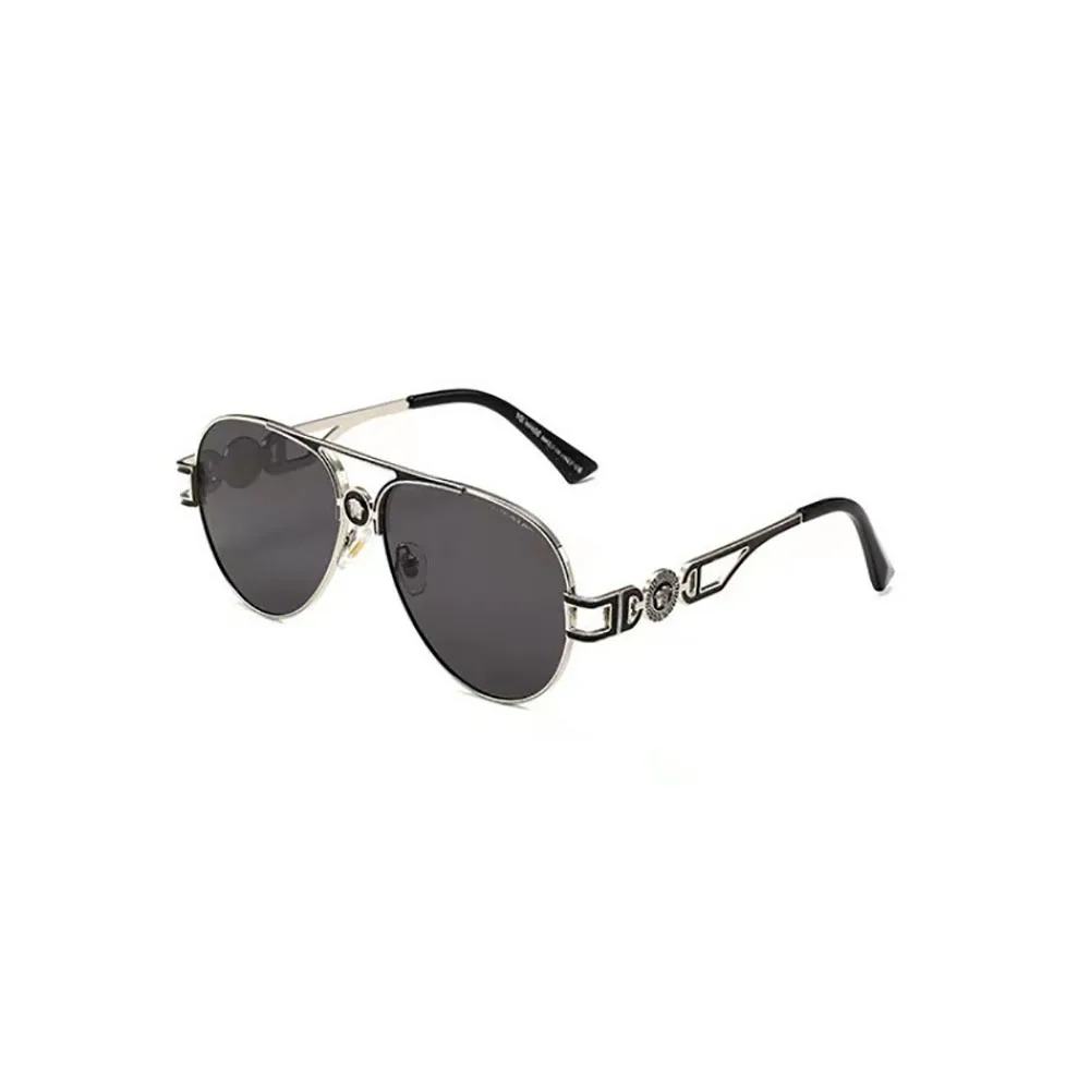 2025 New Men's and Women's Double-Bar Metal Polarized Sunglasses with Holes Design, Fashionable UV Protection
2025 New Men's and Women's Double-Bar Metal Polarized Sunglasses with Holes Design, Fashionable UV Protection