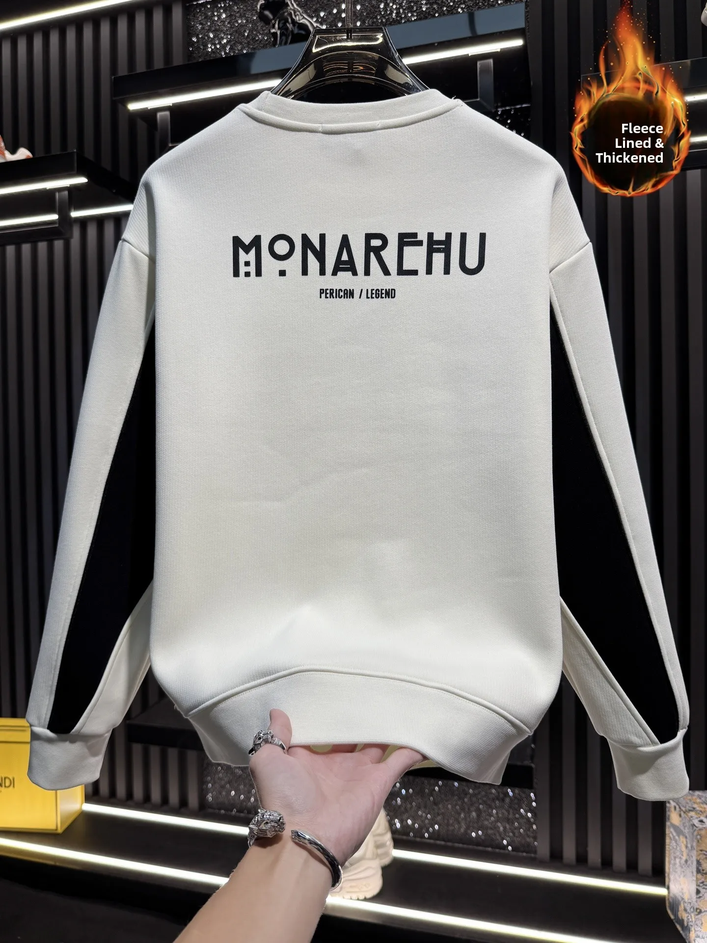 Men's Premium Fce Lined Thiened round Ne Sweatirt Long Sve Casual Top Faionable Winter Sle Stand Fit Cotto...
Men's Premium Fce Lined Thiened round Ne Sweatirt Long Sve Casual Top Faionable Winter Sle Stand Fit Cotto...