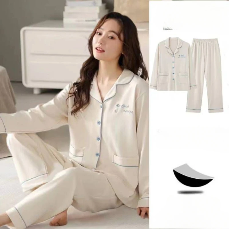 Nightgown with Chest Pads for Wintertime Women's Long-sleeved Cardigans , for Spring ,You Can Wear Casual Home Clothes Outside
Nightgown with Chest Pads for Wintertime Women's Long-sleeved Cardigans , for Spring ,You Can Wear Casual Home Clothes Outside