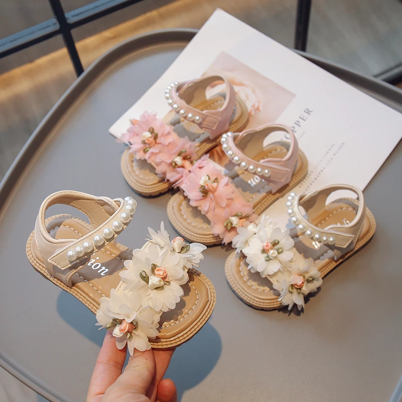 2023 Summer Baby Girls Sandals Comfortable Soft Sole Children Shoes Floral Pearl Sandals Beach Holiday Kids Sandals Size 23-35
2023 Summer Baby Girls Sandals Comfortable Soft Sole Children Shoes Floral Pearl Sandals Beach Holiday Kids Sandals Size 23-35