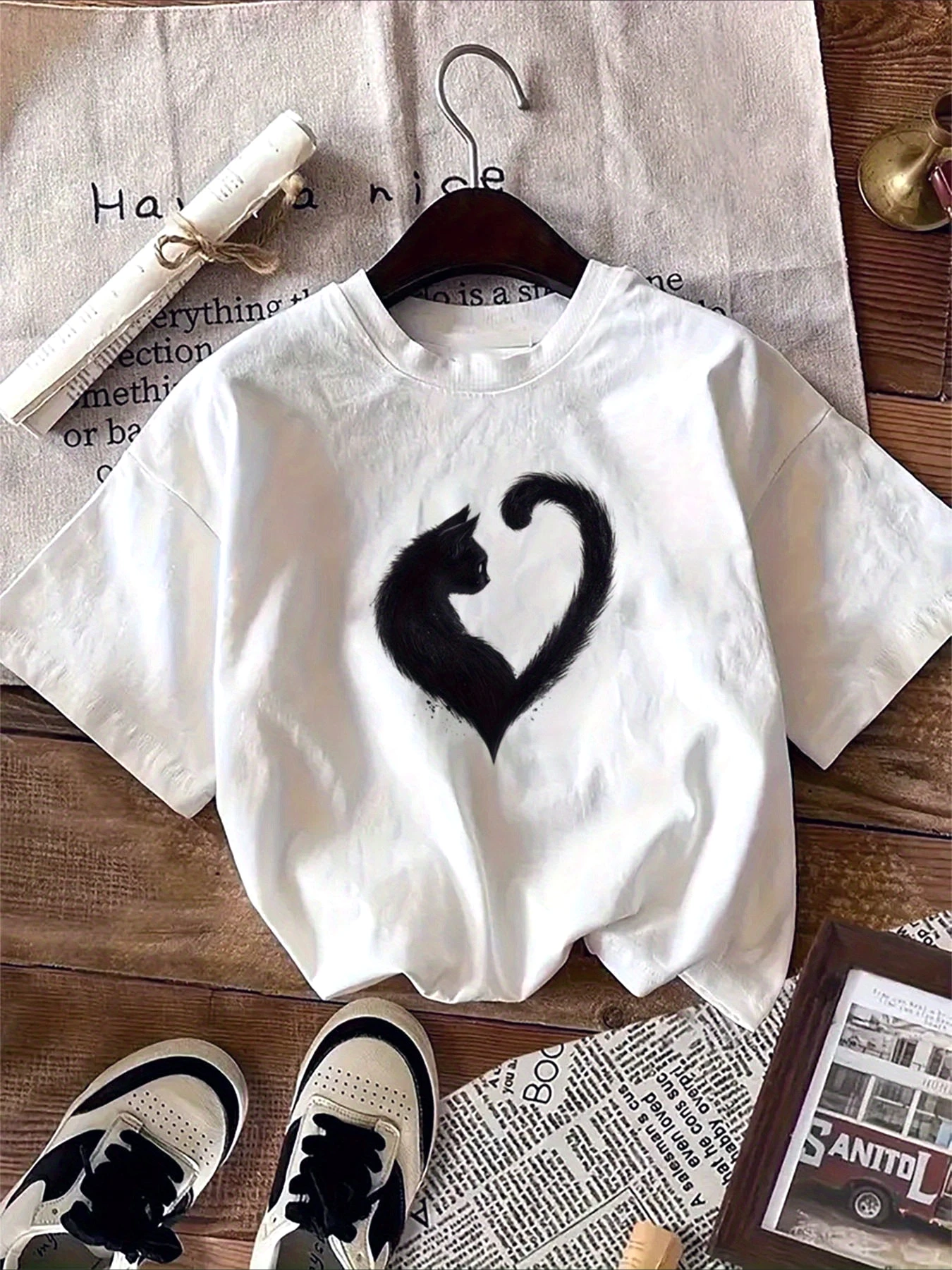 Women's T-shirt Creative Cat Tail Love Pattern Printed Summer Short Sleeve Round Neck T-shirt Women's Top Casual Clothing
Women's T-shirt Creative Cat Tail Love Pattern Printed Summer Short Sleeve Round Neck T-shirt Women's Top Casual Clothing