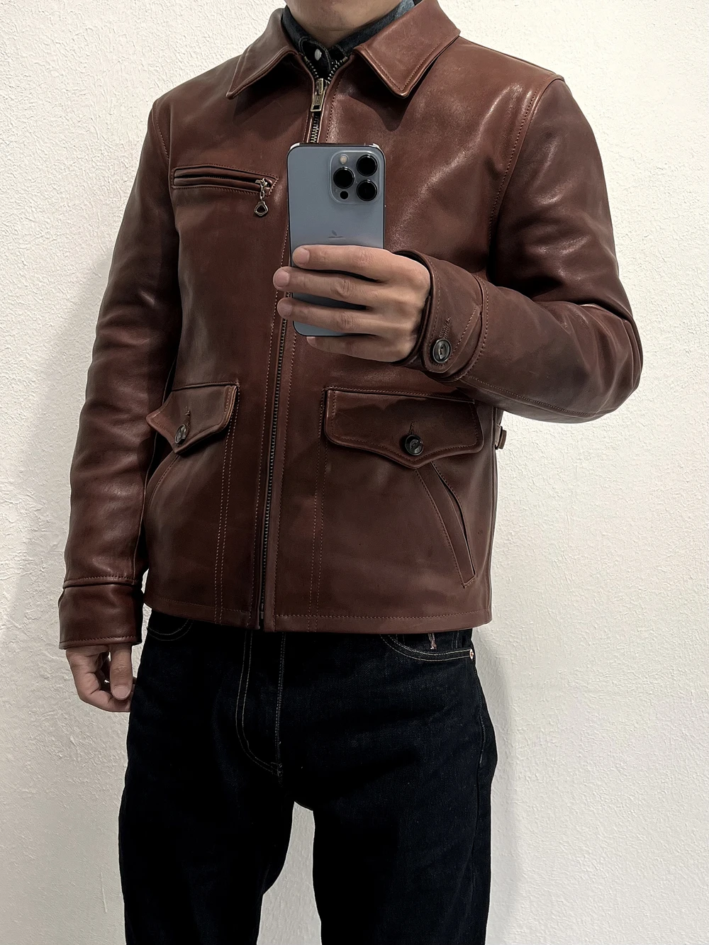 newsboy jacket without coating water dyed sheep skin American retro leather real leather coat
newsboy jacket without coating water dyed sheep skin American retro leather real leather coat