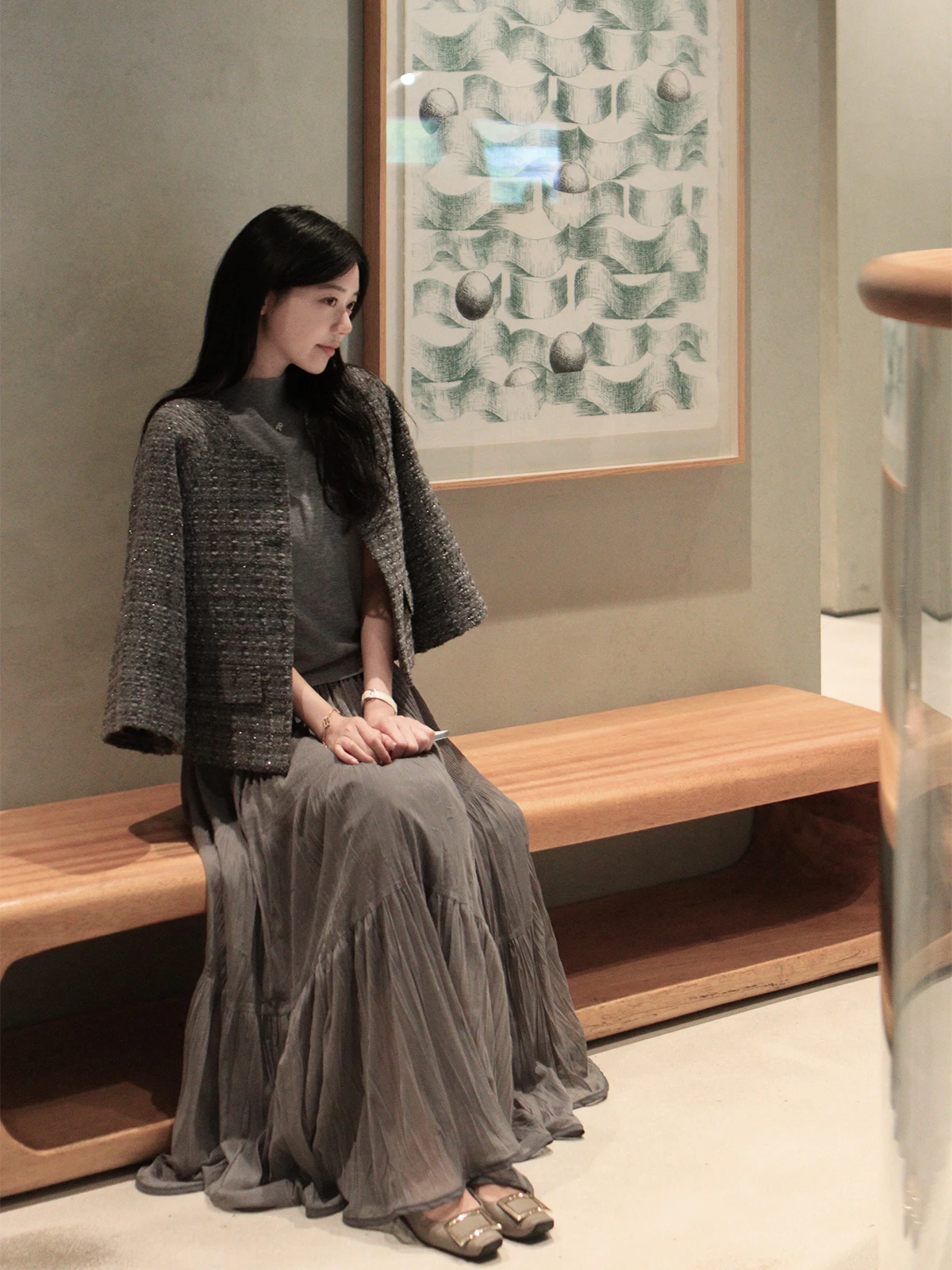 Классическая юбка-миди Zearzz А-силуэта ручной работы из мягкого легкого полиэстера с кружевом для повседневной носки и офиса
Классическая юбка-миди Zearzz А-силуэта ручной работы из мягкого легкого полиэстера с кружевом для повседневной носки и офиса