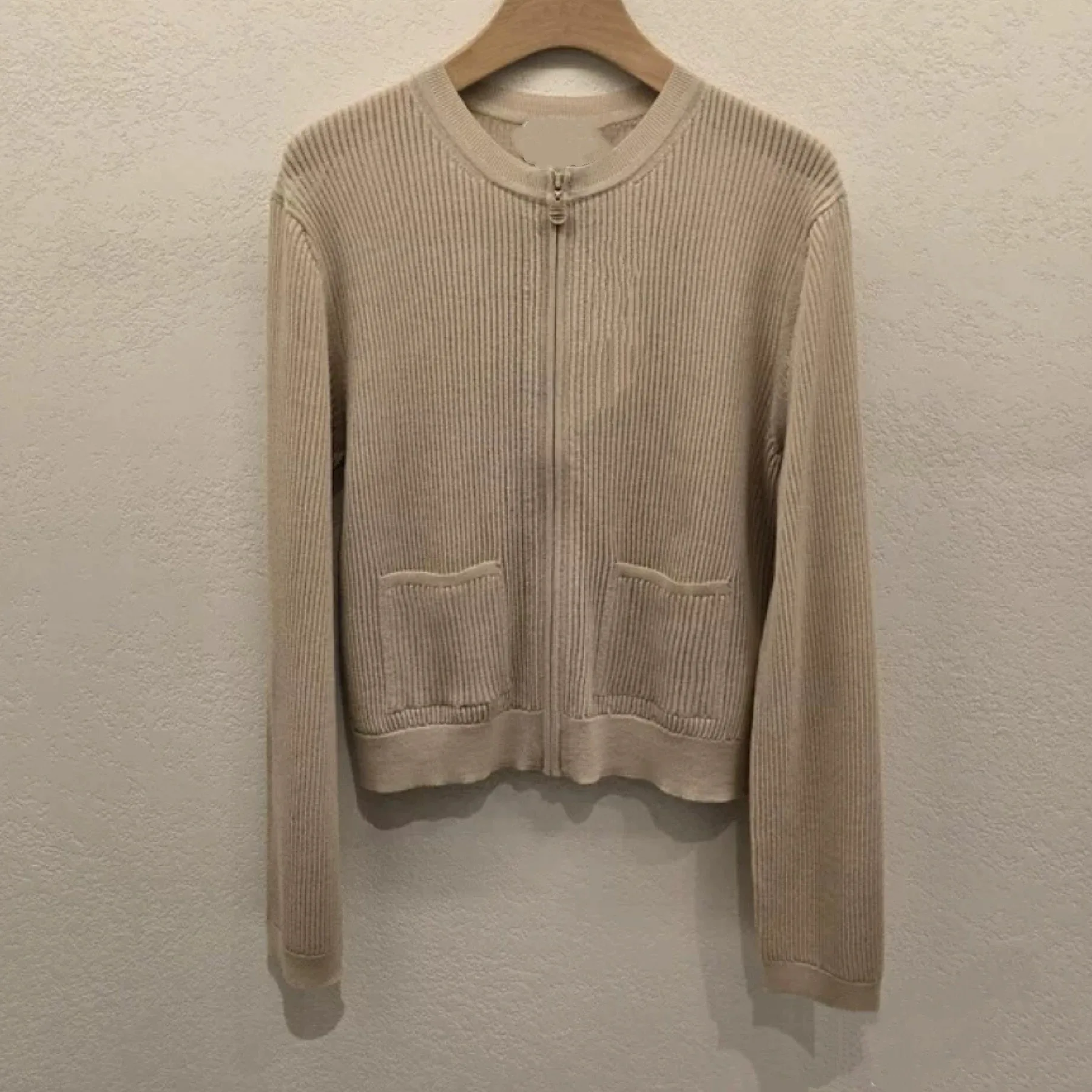Lemon Cheese L*TT 25 Autumn Knitted Open Cardigan Hollow Design round Ne Long Sve Thin Outerwear Women's Commute Sle L...
Lemon Cheese L*TT 25 Autumn Knitted Open Cardigan Hollow Design round Ne Long Sve Thin Outerwear Women's Commute Sle L...