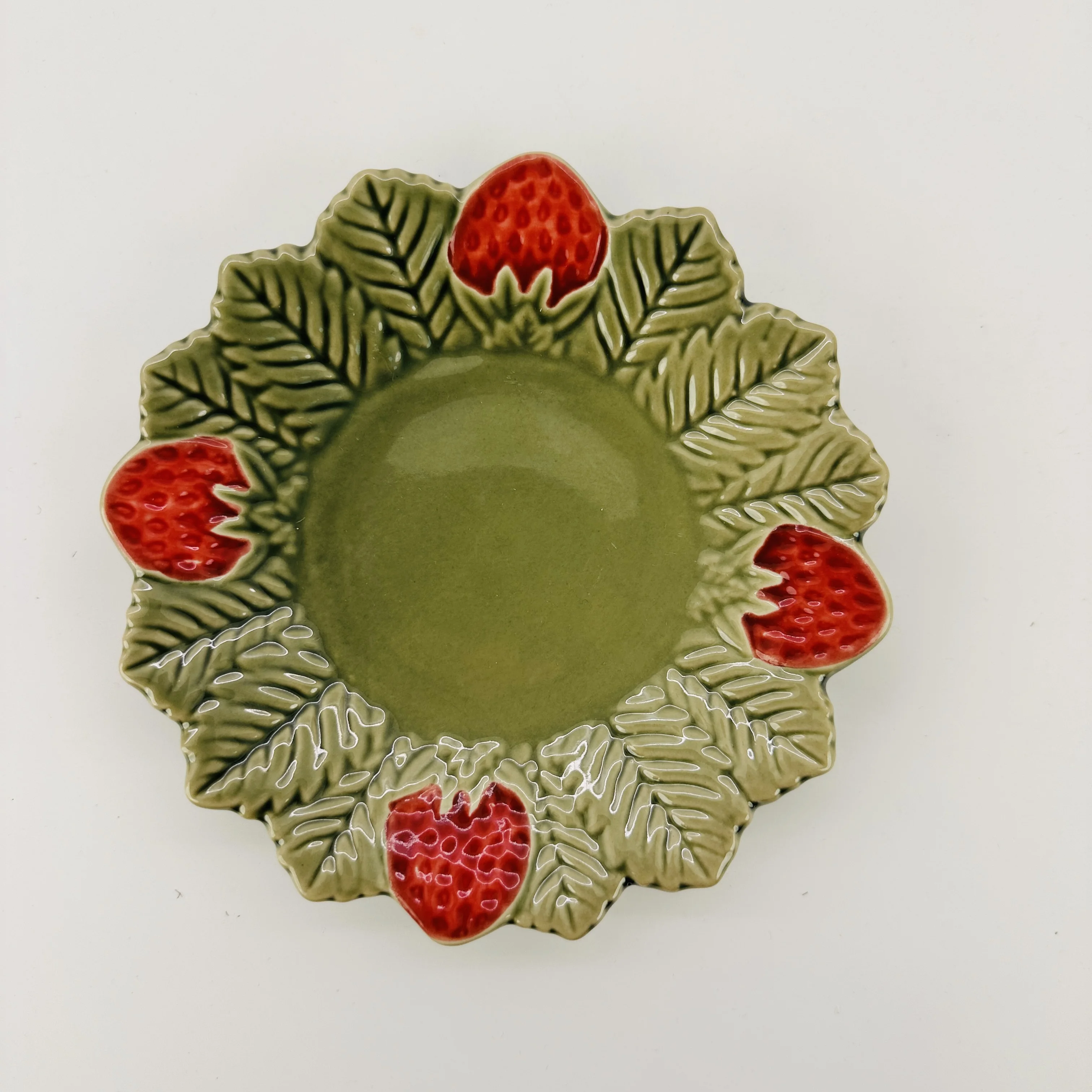 Ceramic hand-painted 6-inch strawberry, dessert plate, cake , dinner , fruit underglaze color
Ceramic hand-painted 6-inch strawberry, dessert plate, cake , dinner , fruit underglaze color
