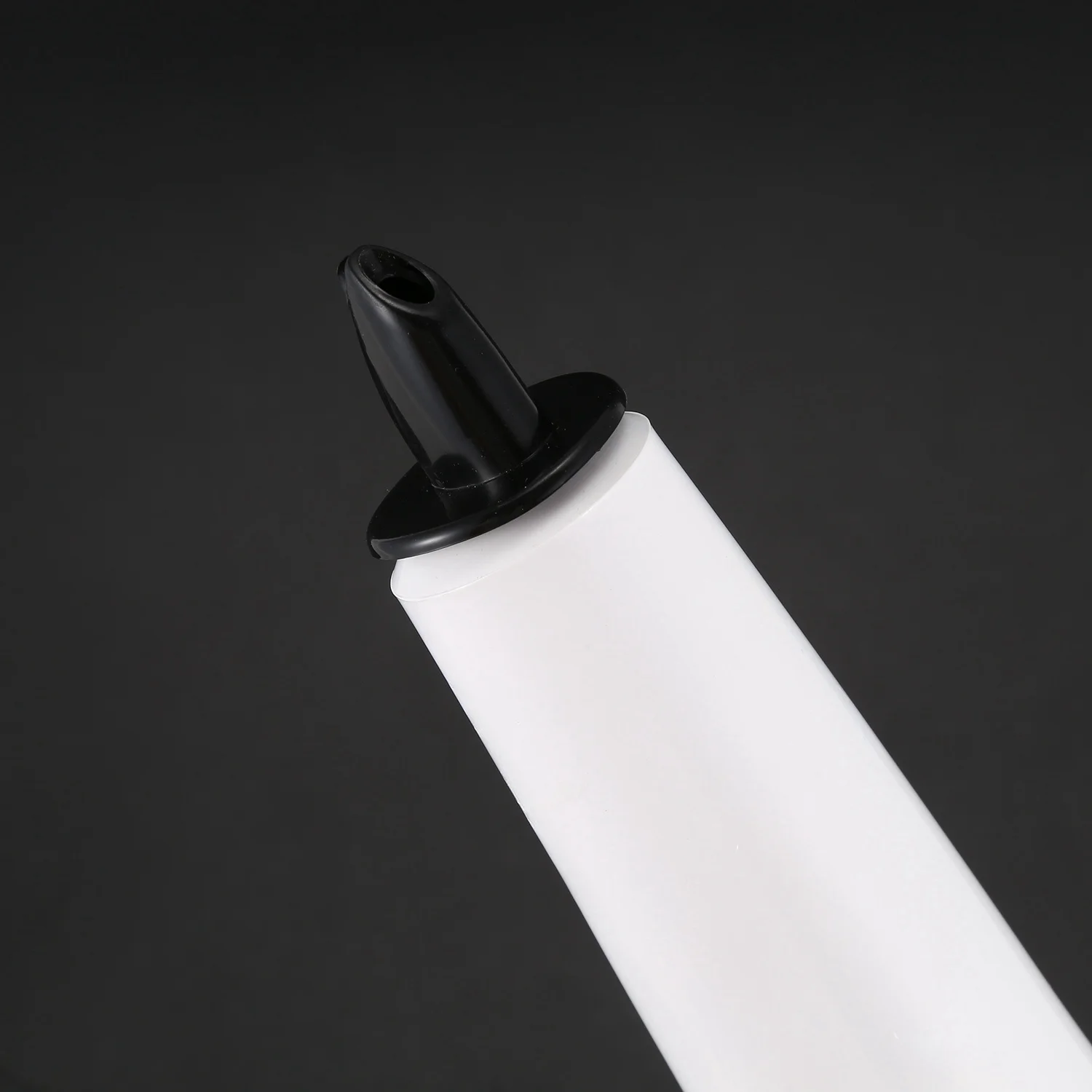 B59A 2 Pcs Flair Bartender Bartending Practice Bar Pub Bottle Wine Cocktail Shaker For Flair Bartenders Cocktail Shaker, - White
B59A 2 Pcs Flair Bartender Bartending Practice Bar Pub Bottle Wine Cocktail Shaker For Flair Bartenders Cocktail Shaker, - White