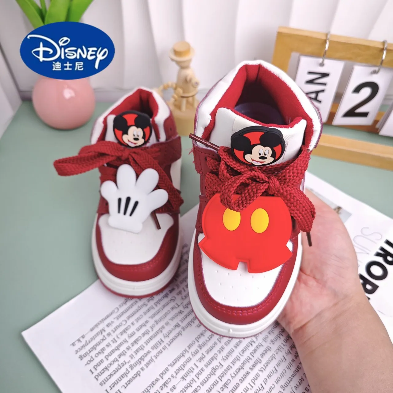 Обувь для девочек Disney с Микки Маусом 2025, повседневные спортивные кроссовки для детей, модные кроссовки с героями мультфильмов
Обувь для девочек Disney с Микки Маусом 2025, повседневные спортивные кроссовки для детей, модные кроссовки с героями мультфильмов