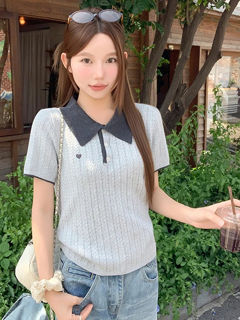 Korean Style Collar Embroidered Short Sleeve Shirt Women's Summer Heart Needlework Loose Fashionable Top Knitted Sweater
Korean Style Collar Embroidered Short Sleeve Shirt Women's Summer Heart Needlework Loose Fashionable Top Knitted Sweater