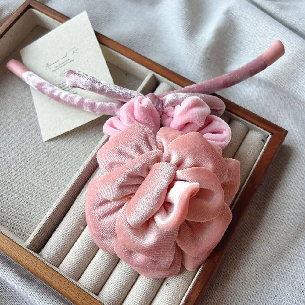 New Velvet Rose Flower Hair Band Large Pink Color Hair Scrunchies Highly Elastic Ponytail Accessories
New Velvet Rose Flower Hair Band Large Pink Color Hair Scrunchies Highly Elastic Ponytail Accessories