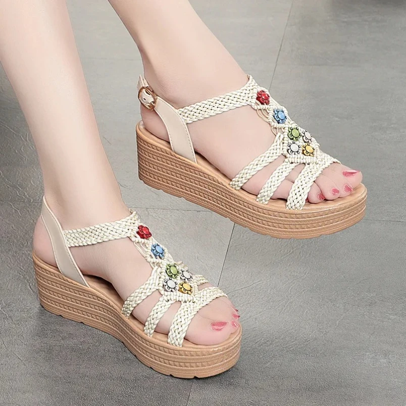 2025 High Heels Shoes Women Platform Sandals Women Sandalias Femininas New Fashion Wedge Heels Sandals Bohemian Beach Shoes
2025 High Heels Shoes Women Platform Sandals Women Sandalias Femininas New Fashion Wedge Heels Sandals Bohemian Beach Shoes