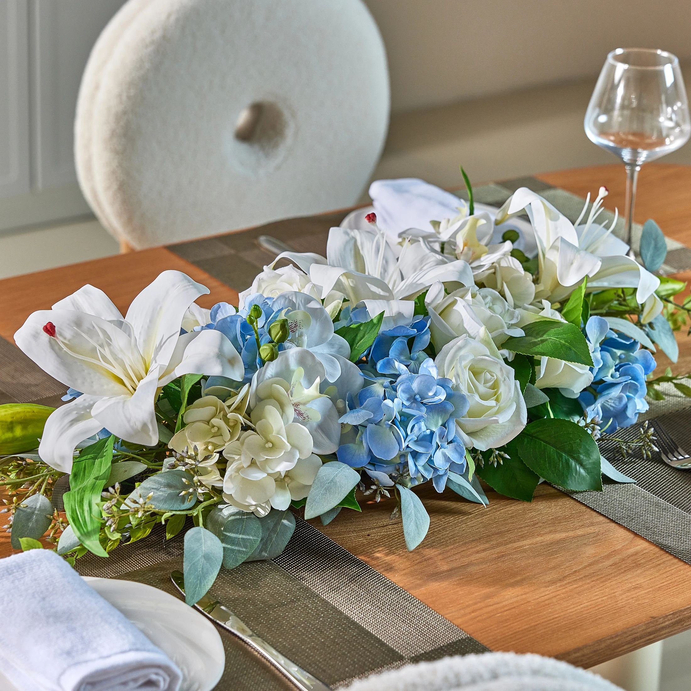90cm Luxury Artificial Flower Row Wedding Table Centerpiece Flowers Backdrop Wall Arches Decor Party Stage Floral
90cm Luxury Artificial Flower Row Wedding Table Centerpiece Flowers Backdrop Wall Arches Decor Party Stage Floral