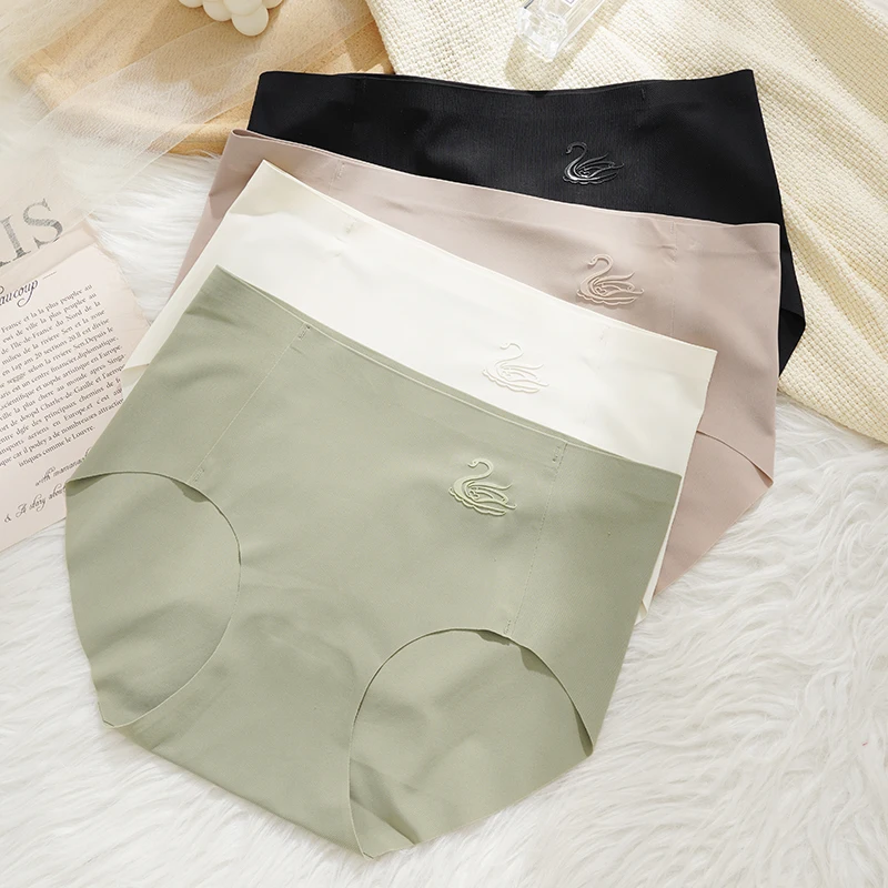New Ice Silk Panty For Women Middle Waist 3D Hip Lifting Seamless Underwear Fashion Swan Print Briefs Female Underpants
New Ice Silk Panty For Women Middle Waist 3D Hip Lifting Seamless Underwear Fashion Swan Print Briefs Female Underpants