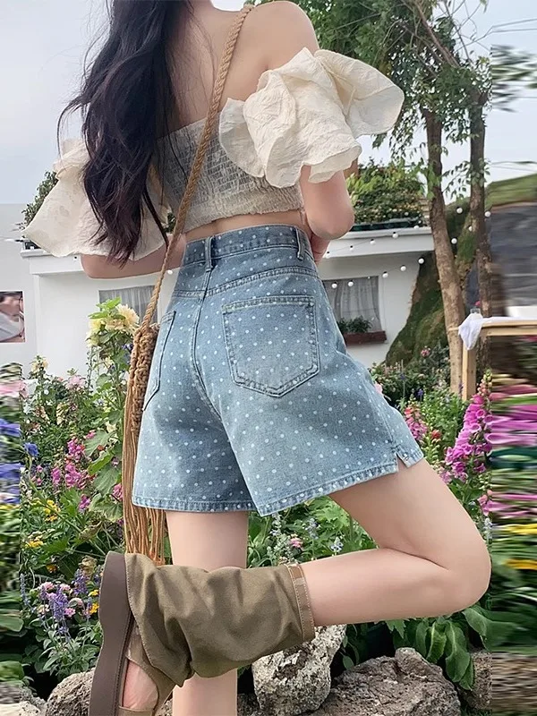 High Waist Polka Dot Denim Shorts Women's Summer New Loose A-Line Wide Leg Pants Hot Girls Short Pants plus Size
High Waist Polka Dot Denim Shorts Women's Summer New Loose A-Line Wide Leg Pants Hot Girls Short Pants plus Size