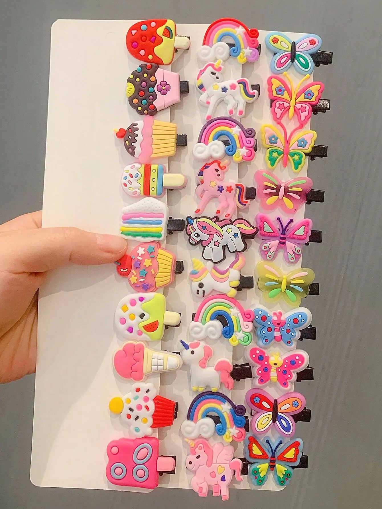 30pcs/Set Colorful Cartoon Hair Clips For Toddler Girls, Rainbow Hair Accessories With Butterfly Design
30pcs/Set Colorful Cartoon Hair Clips For Toddler Girls, Rainbow Hair Accessories With Butterfly Design