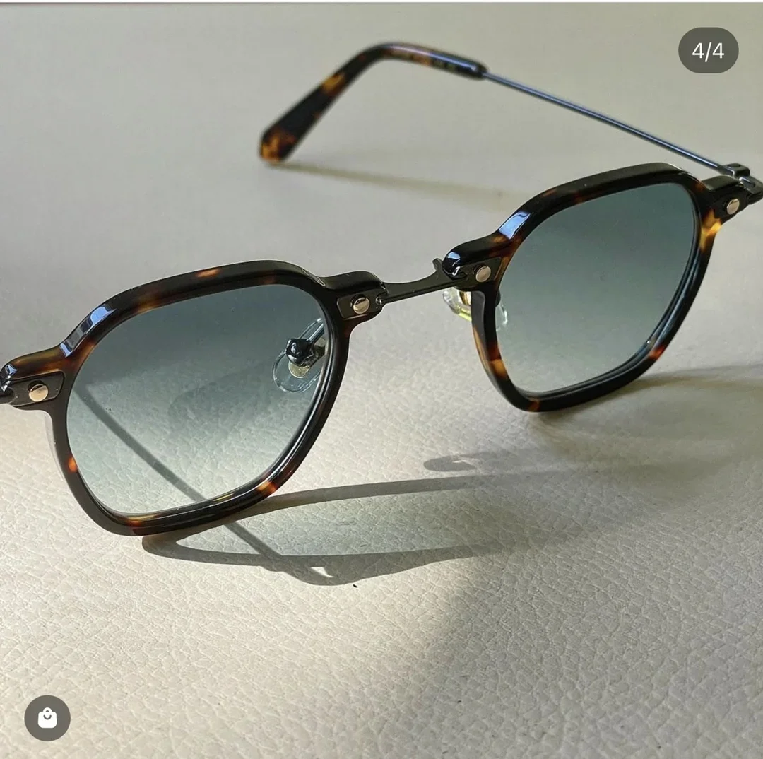 Progressive Polarized 1.56 1.61 1.67 Sunglasses Lens Multifocal-lens Prescription CR-39 Resin Aspheric Glasses Lenses UV400
Progressive Polarized 1.56 1.61 1.67 Sunglasses Lens Multifocal-lens Prescription CR-39 Resin Aspheric Glasses Lenses UV400