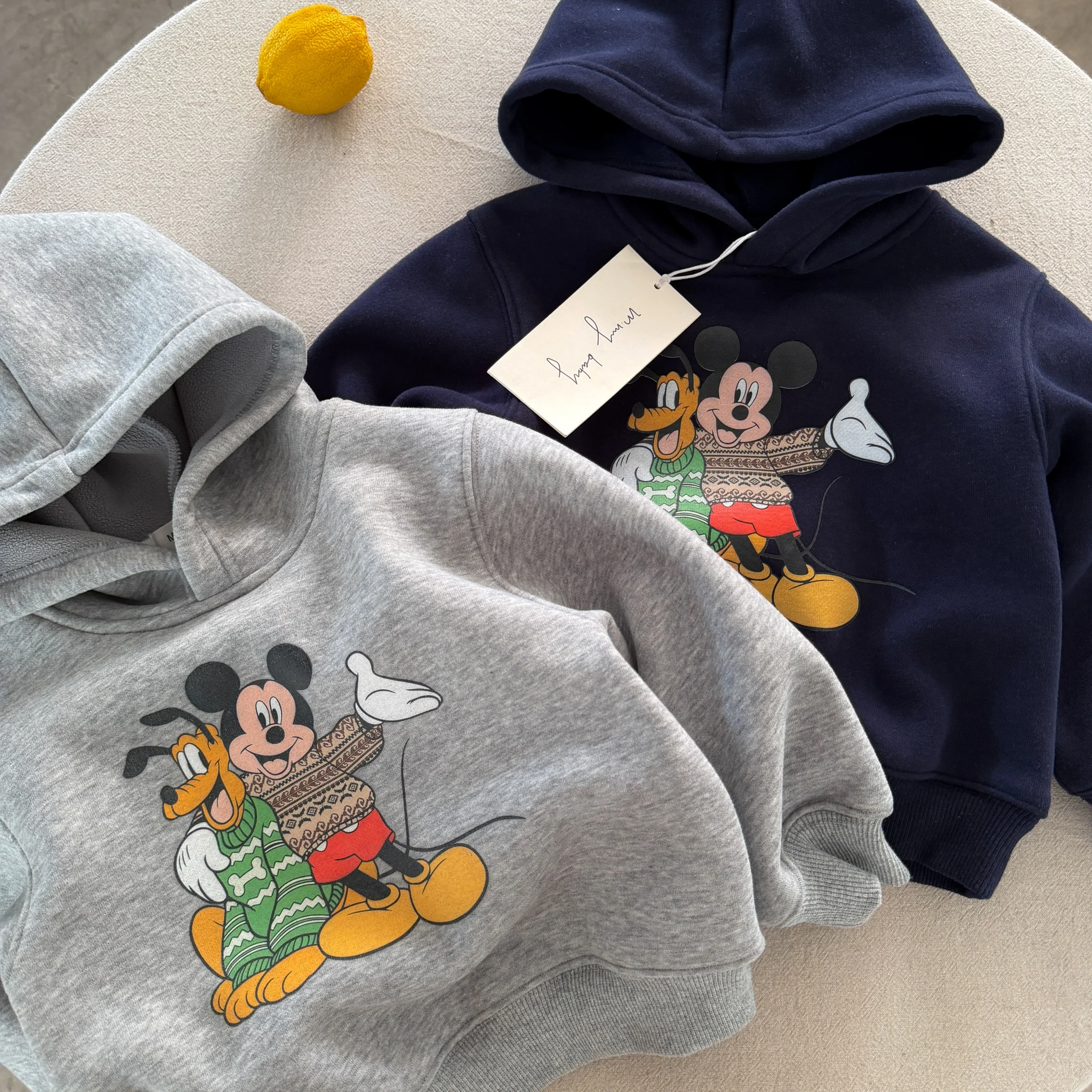 Disney Kids Fleece Hoodies Korean Style Cartoon Fashion Long Sleeve Warm Sweatshirt 2025 Autumn Winter New Casual Thicken Tops
Disney Kids Fleece Hoodies Korean Style Cartoon Fashion Long Sleeve Warm Sweatshirt 2025 Autumn Winter New Casual Thicken Tops