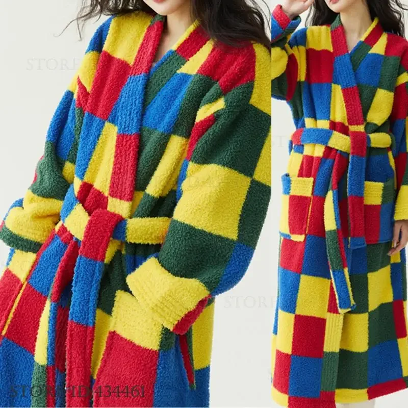 Winter Thicken Coral Fleece Long Robe for Women Novelty Plaid Kimono Bathrobe Gown Sleepwear Loose Flannel Nightgown Negligee
Winter Thicken Coral Fleece Long Robe for Women Novelty Plaid Kimono Bathrobe Gown Sleepwear Loose Flannel Nightgown Negligee