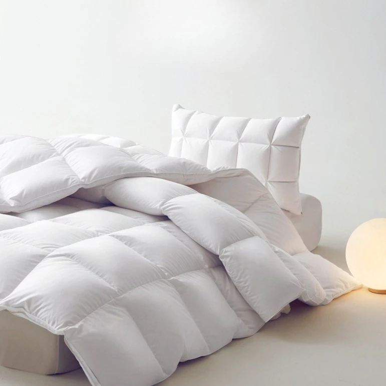 Down Comforter 95 with White Duck Down Core Thickened Warm Blanket Four Seasons Duvet Blanket Quilt Filling Comforters Duvet
Down Comforter 95 with White Duck Down Core Thickened Warm Blanket Four Seasons Duvet Blanket Quilt Filling Comforters Duvet