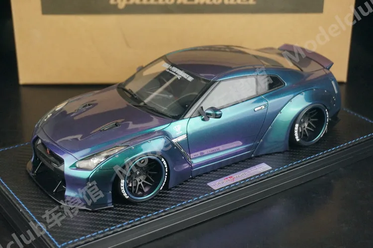 IG 1:18 GTR R35 LB Chameleon JDM Simulation Limited Edition Resin Metal Static Car Model Toy Gift
IG 1:18 GTR R35 LB Chameleon JDM Simulation Limited Edition Resin Metal Static Car Model Toy Gift