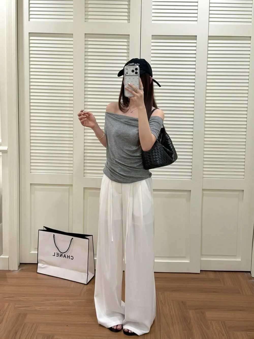 RIZZMA High Waist Wide Leg Pants Women's Casual Suit Drawstring Pleated Summer Loose Drapey Straight Tube Floor-Length Trousers
RIZZMA High Waist Wide Leg Pants Women's Casual Suit Drawstring Pleated Summer Loose Drapey Straight Tube Floor-Length Trousers