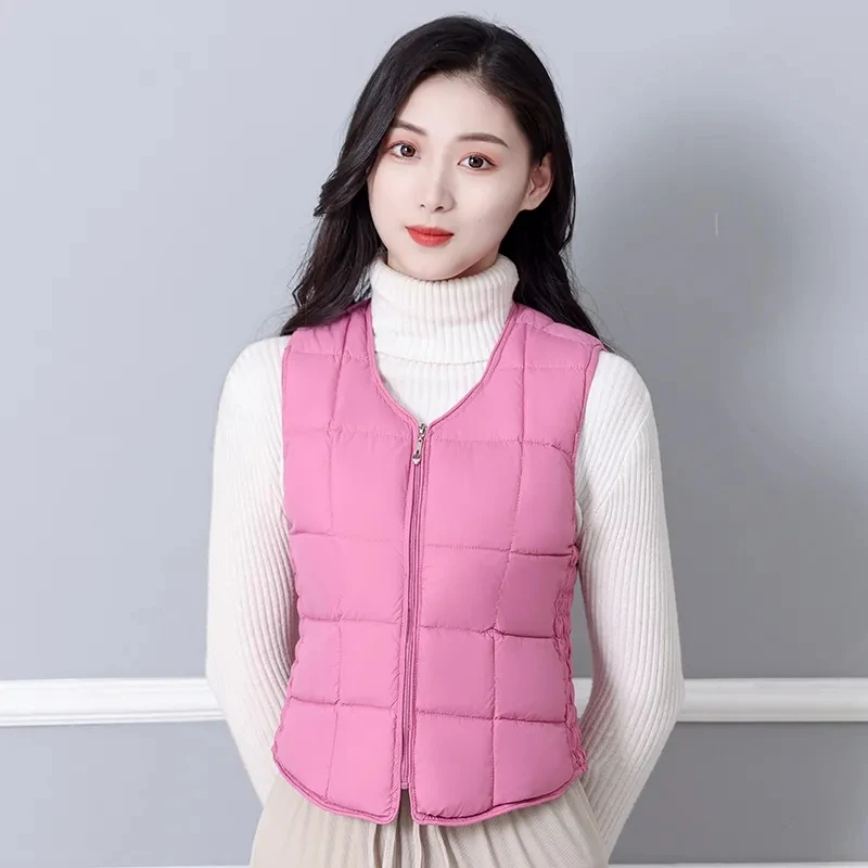Women's Lightweight Down Cotton Vest Jacket 2024 Autumn/Winter Slim Sleeveless Coat Female Solid Casual Zipper Waistcoat Tops
Women's Lightweight Down Cotton Vest Jacket 2024 Autumn/Winter Slim Sleeveless Coat Female Solid Casual Zipper Waistcoat Tops