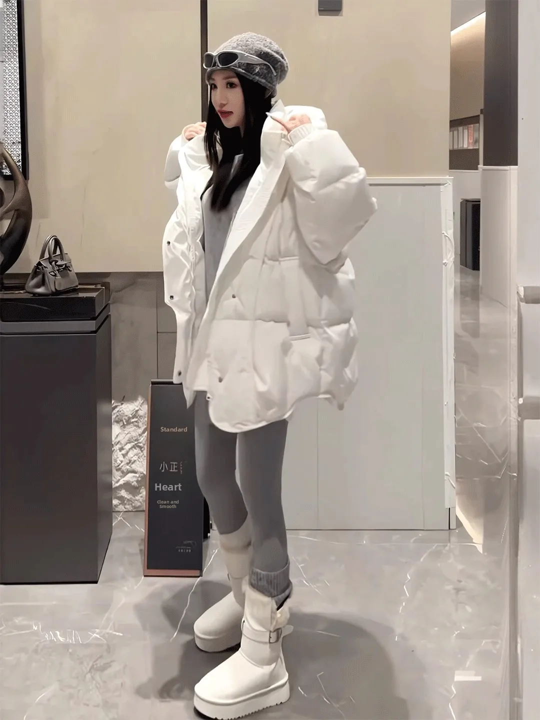 Korean Style Loose Fit down Cotton Jacket Women's Winter Coat Medium Length Warm Fashionable Hooded Zipper Closure Color
Korean Style Loose Fit down Cotton Jacket Women's Winter Coat Medium Length Warm Fashionable Hooded Zipper Closure Color