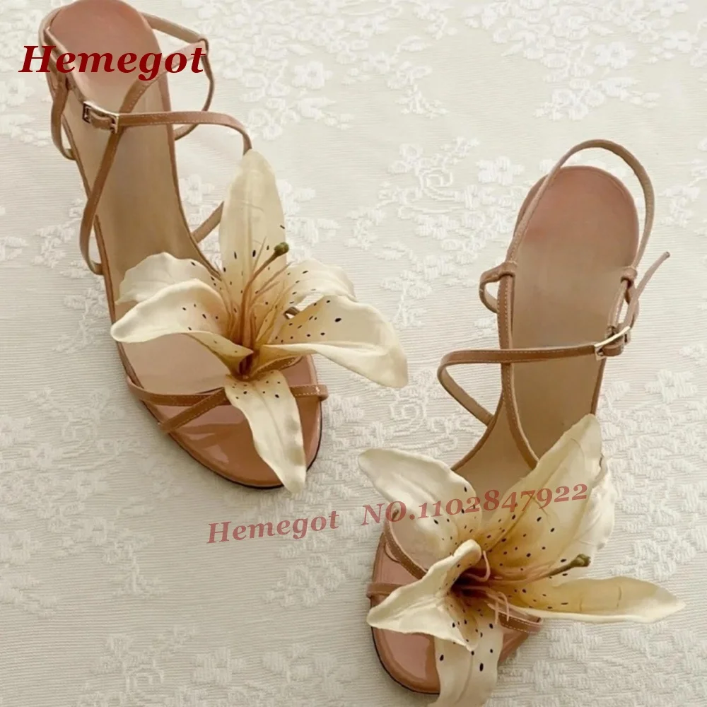 Flower Decor Buckled Sandals Open Toe Glossy Slingback Women's Sandals Summer 2025 New Arrival Stiletto Heels Splicing Shoes
Flower Decor Buckled Sandals Open Toe Glossy Slingback Women's Sandals Summer 2025 New Arrival Stiletto Heels Splicing Shoes