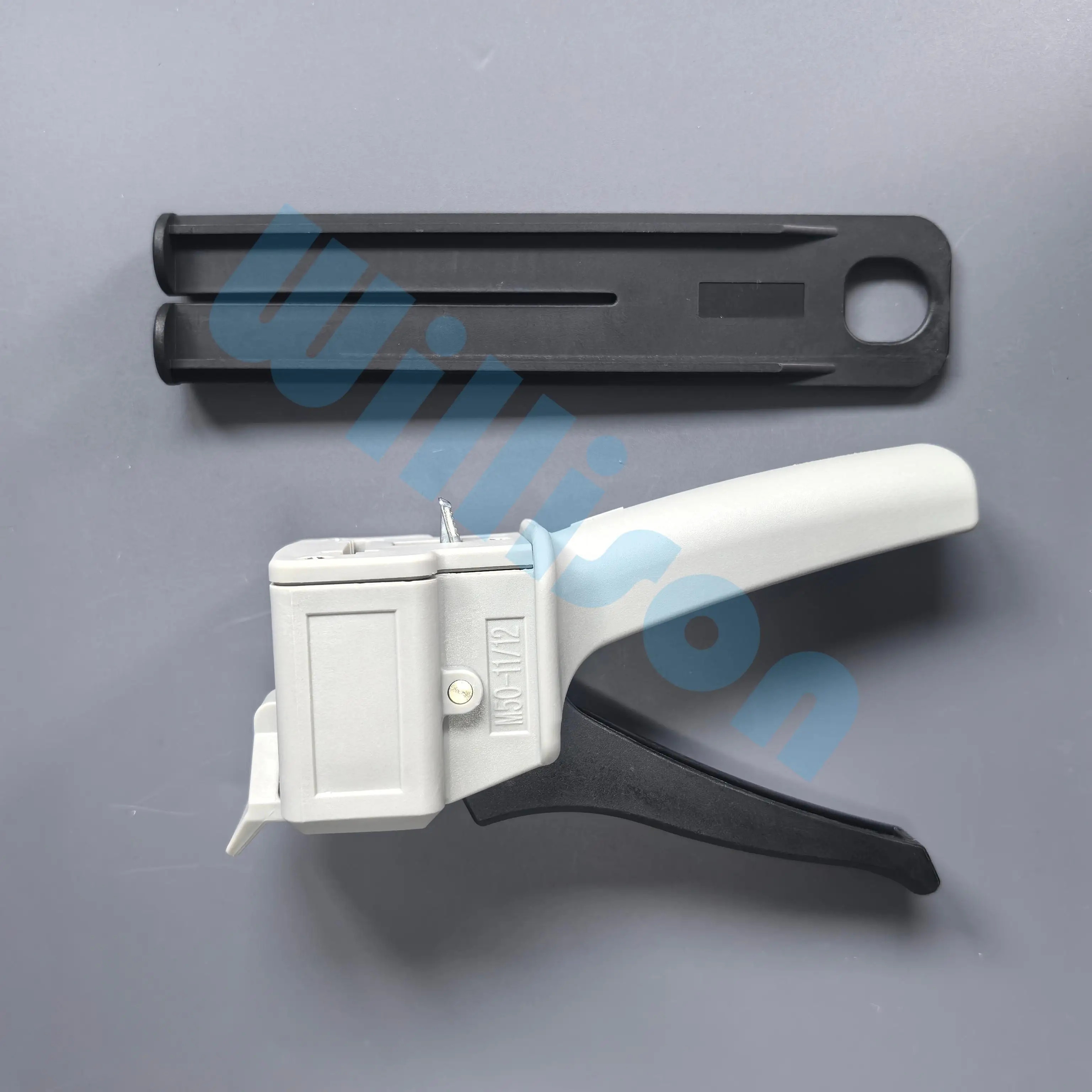 50ml 1:1 Syringe Dispensing Factory Direct Supply Glue Caulking Gun
50ml 1:1 Syringe Dispensing Factory Direct Supply Glue Caulking Gun