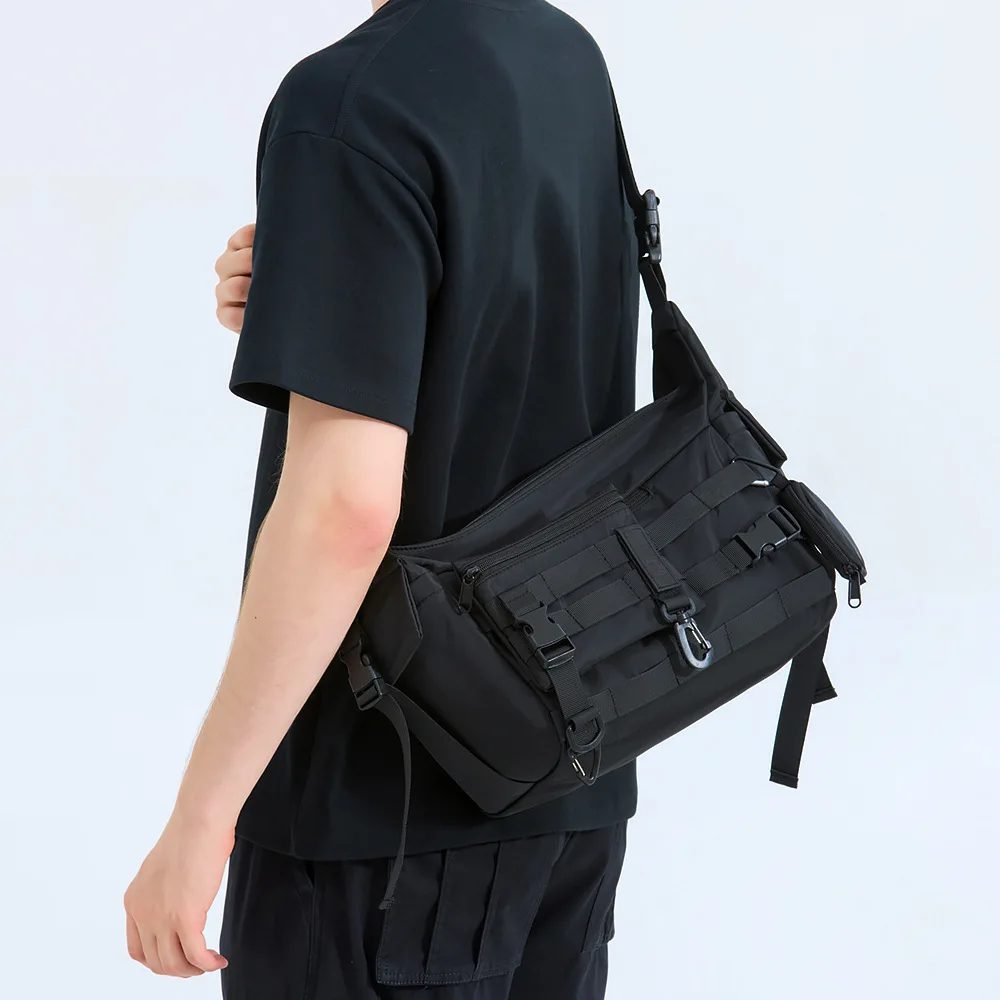 New Personalized Street Trend Workwear Crossbody Bag Large Capacity Men's Shoulder Bag Detachable Men's Functional Bag
New Personalized Street Trend Workwear Crossbody Bag Large Capacity Men's Shoulder Bag Detachable Men's Functional Bag