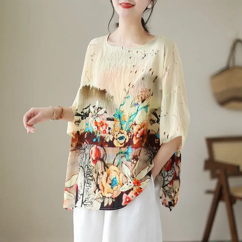 Temperament Retro Summer Printed Round Neck Women's Wear Pullover Fashion Versatile Mid Length Bat Sleeve Loose T-shirt Tops
Temperament Retro Summer Printed Round Neck Women's Wear Pullover Fashion Versatile Mid Length Bat Sleeve Loose T-shirt Tops