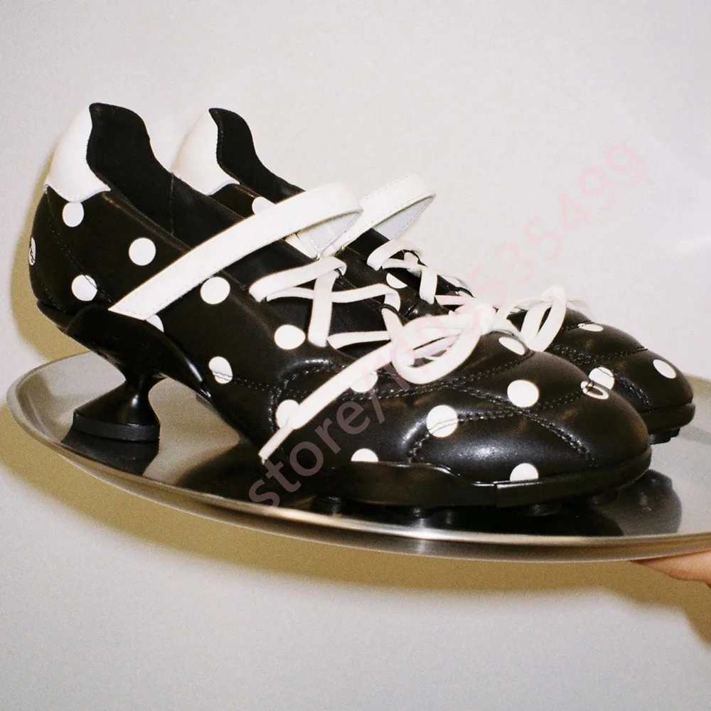 Women's Black White Polka Dot Pump 2026 Summer New Cute Lace-Up Asymmetric Heel Shoes Sweet French Style Dress Shoes
Women's Black White Polka Dot Pump 2026 Summer New Cute Lace-Up Asymmetric Heel Shoes Sweet French Style Dress Shoes