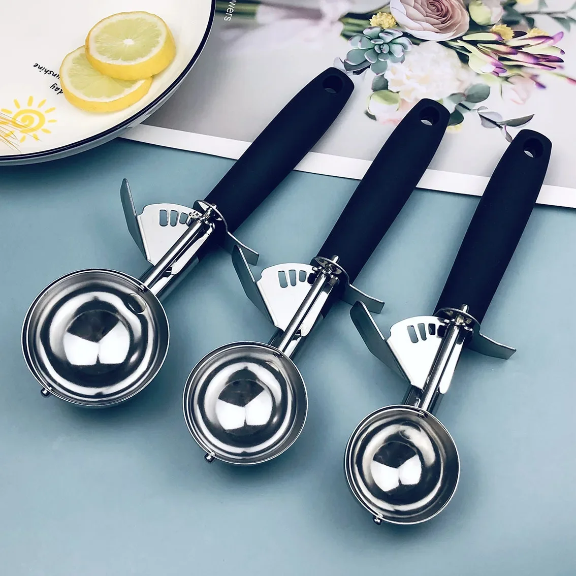 Press Ice Cream Scoop Tool Stainless Steel Ice Cream Spoon Multi-functional Watermelon Fruit Kitchen Tool Creative Household
Press Ice Cream Scoop Tool Stainless Steel Ice Cream Spoon Multi-functional Watermelon Fruit Kitchen Tool Creative Household