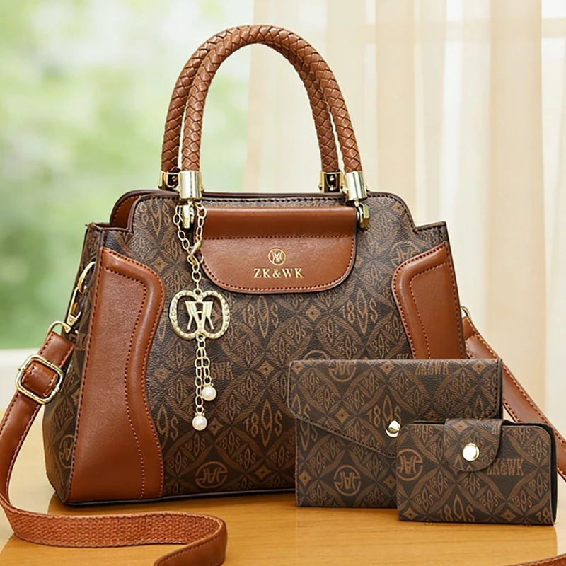 Elegant Handbag for Women, Classic Print Design, New Ladies' Shoulder Bag, Handbag Sling Bag, Geometric Pattern
Elegant Handbag for Women, Classic Print Design, New Ladies' Shoulder Bag, Handbag Sling Bag, Geometric Pattern