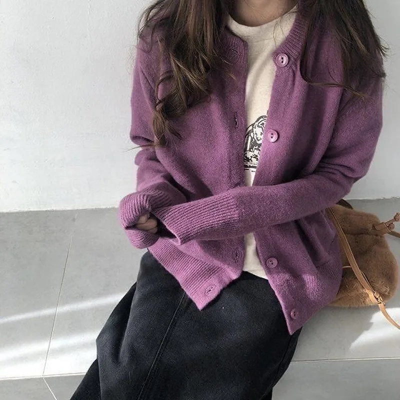Autumn Winter Women Knit Sweater 5 Colors Knitted Cardigans Korean Elegant Soft Loose Sweaters Purple Casual Thick Coat
Autumn Winter Women Knit Sweater 5 Colors Knitted Cardigans Korean Elegant Soft Loose Sweaters Purple Casual Thick Coat