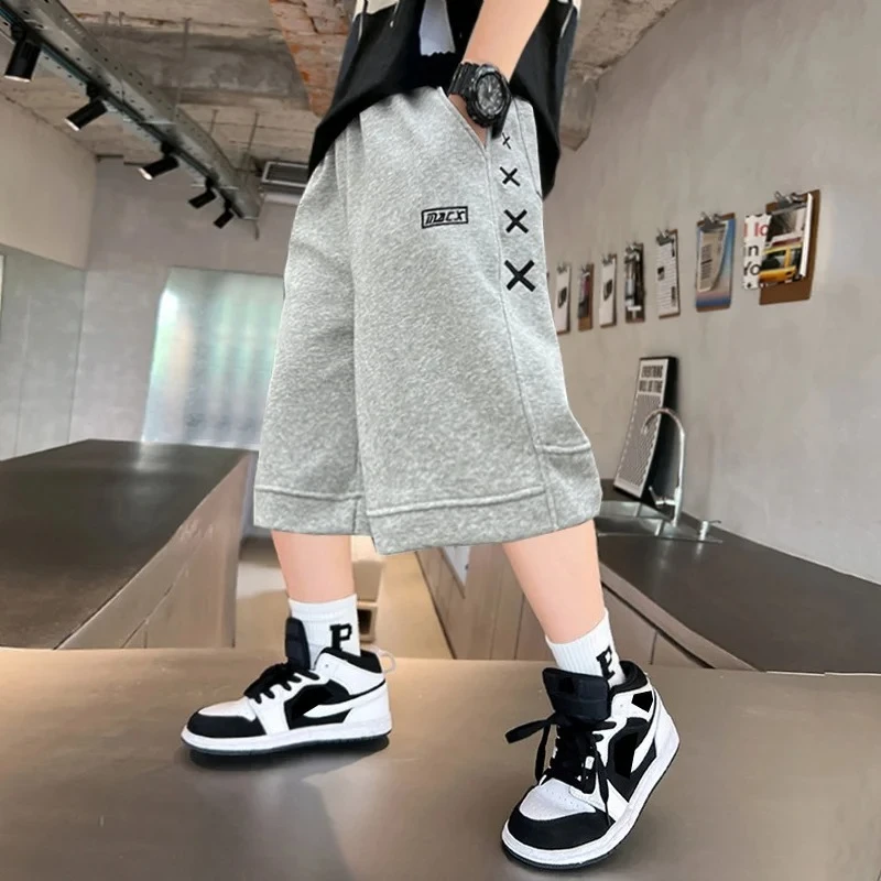 Kids Loose Casual Style Sport Short Pants For Teenage Child 5 6 8 9 10 12 13 14 Years Tween Boys New Summer Capris Shorts Cotton 
Kids Loose Casual Style Sport Short Pants For Teenage Child 5 6 8 9 10 12 13 14 Years Tween Boys New Summer Capris Shorts Cotton