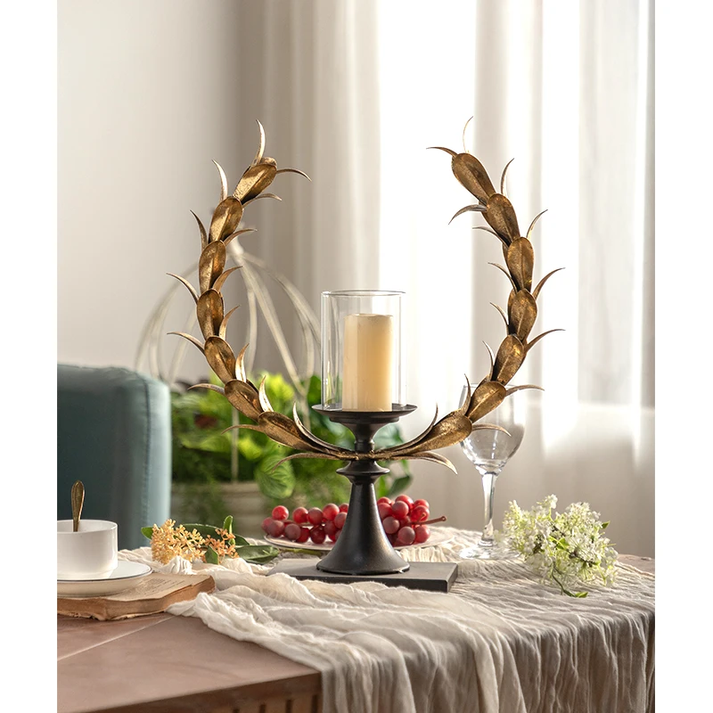 Nordic Creative Home Decoration Ornaments Golden Retro Iron Candle Holder Decorative Metal Candlestick
Nordic Creative Home Decoration Ornaments Golden Retro Iron Candle Holder Decorative Metal Candlestick