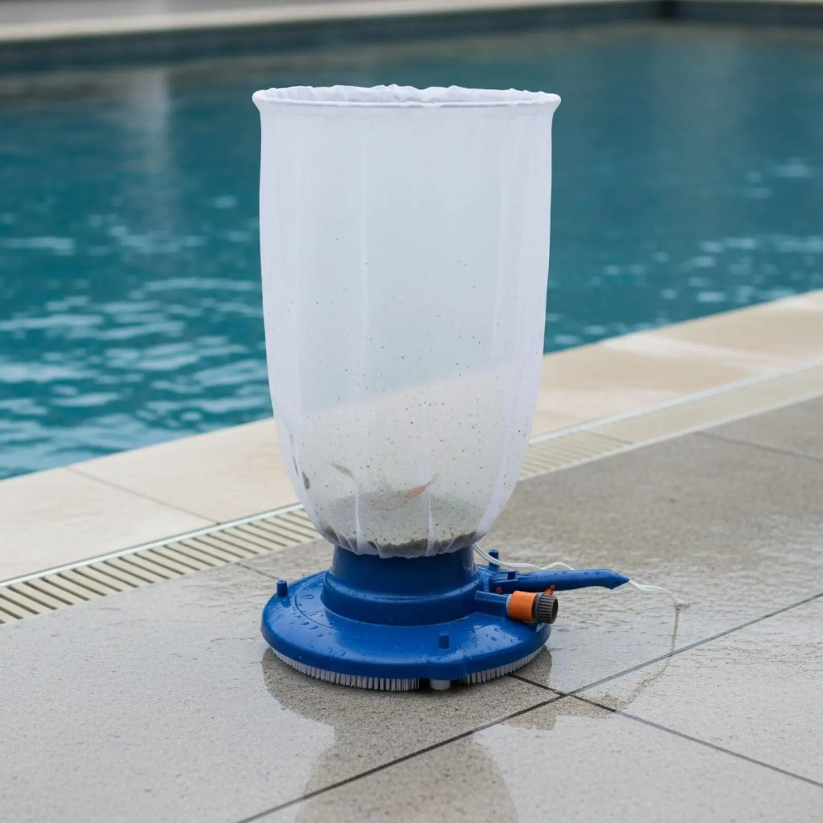 Pool Vacuum Head Easy to Clean Pool Suction Head Water Gear Swivel Wheels Fine Filter
Pool Vacuum Head Easy to Clean Pool Suction Head Water Gear Swivel Wheels Fine Filter