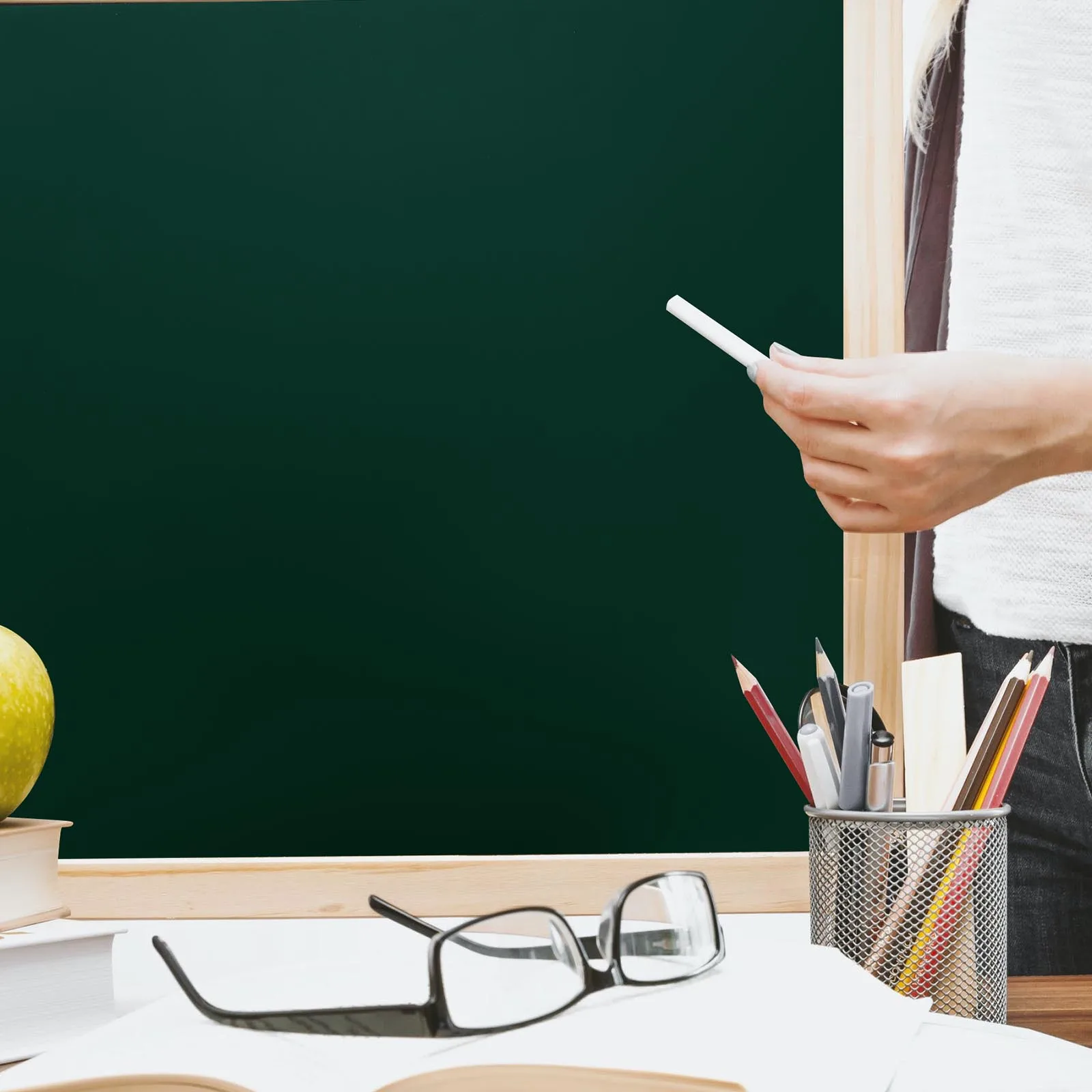 PVC Blackboard Wall Sticker Self Adhesive Writing Wallpaper Graffiti Drawing Toy Children Office Home Decor
PVC Blackboard Wall Sticker Self Adhesive Writing Wallpaper Graffiti Drawing Toy Children Office Home Decor