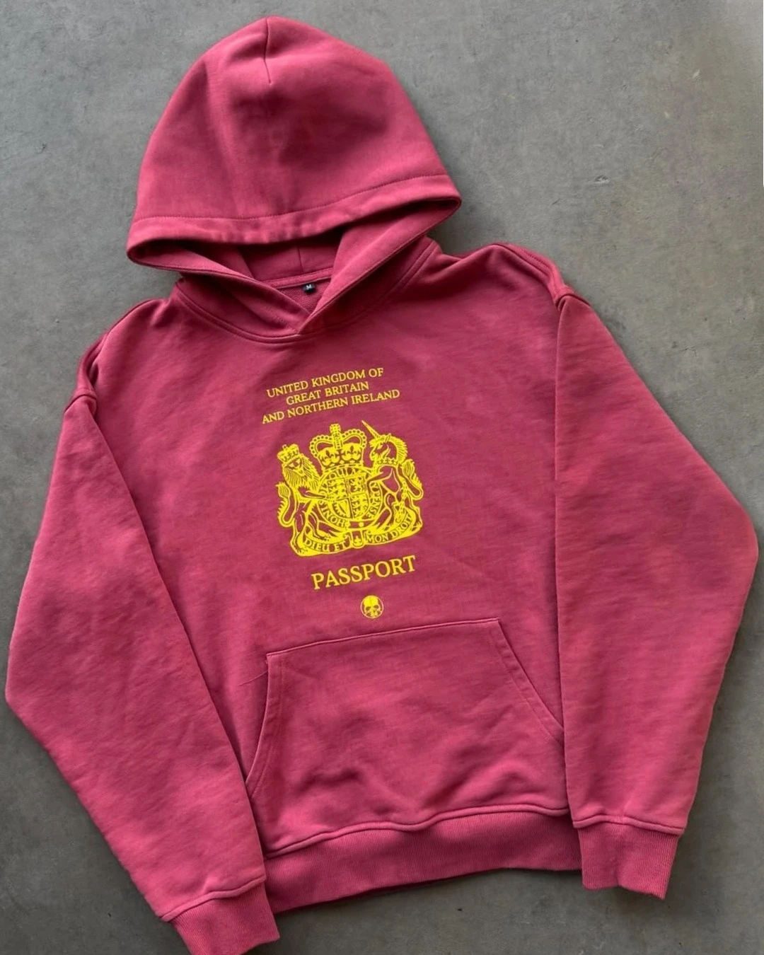 Hip Hop Passport Print Hoodies Women Grunge Streetwear Sweatshirt Tops Korean Oversized Hoodie Y2k Clothes 2000s Women Clothing
Hip Hop Passport Print Hoodies Women Grunge Streetwear Sweatshirt Tops Korean Oversized Hoodie Y2k Clothes 2000s Women Clothing