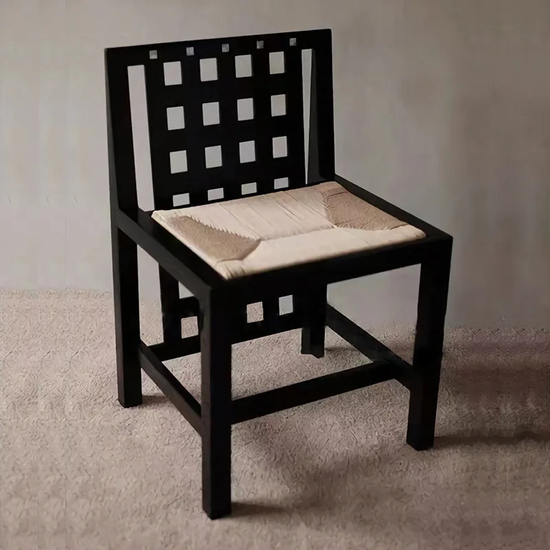 Medieval rope weaving designer home study chair armrest backrest classic retro dining chair
Medieval rope weaving designer home study chair armrest backrest classic retro dining chair