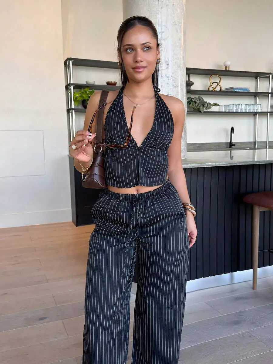 Women Casual Solid Color Top And Pants 2 Pieces Set
Women Casual Solid Color Top And Pants 2 Pieces Set