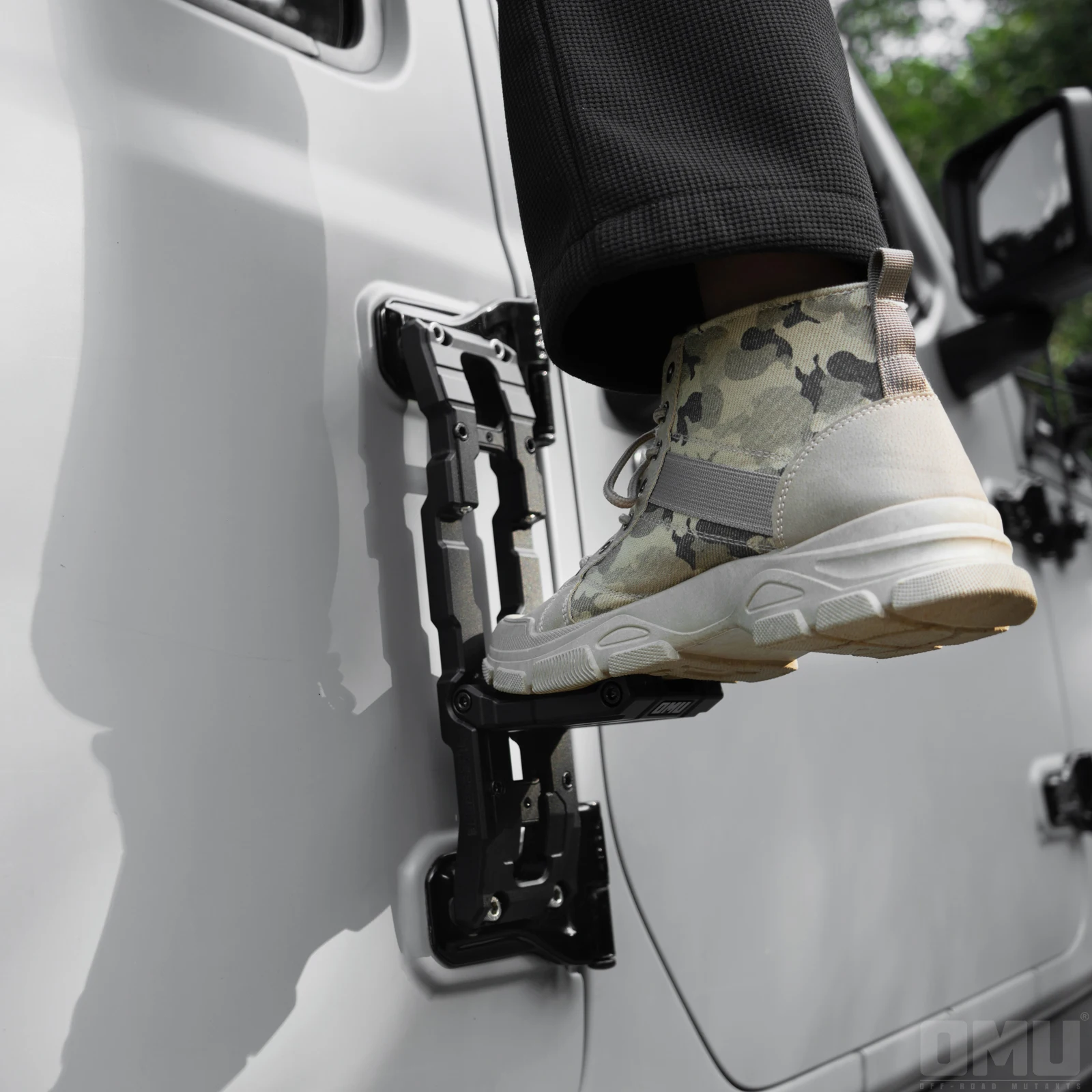 BROMU Hot Selling Car Door Hinge Front Peg Rest Pedal For Jeep JK/JL/JT Car Accessories Easily Climbing Side Step
BROMU Hot Selling Car Door Hinge Front Peg Rest Pedal For Jeep JK/JL/JT Car Accessories Easily Climbing Side Step