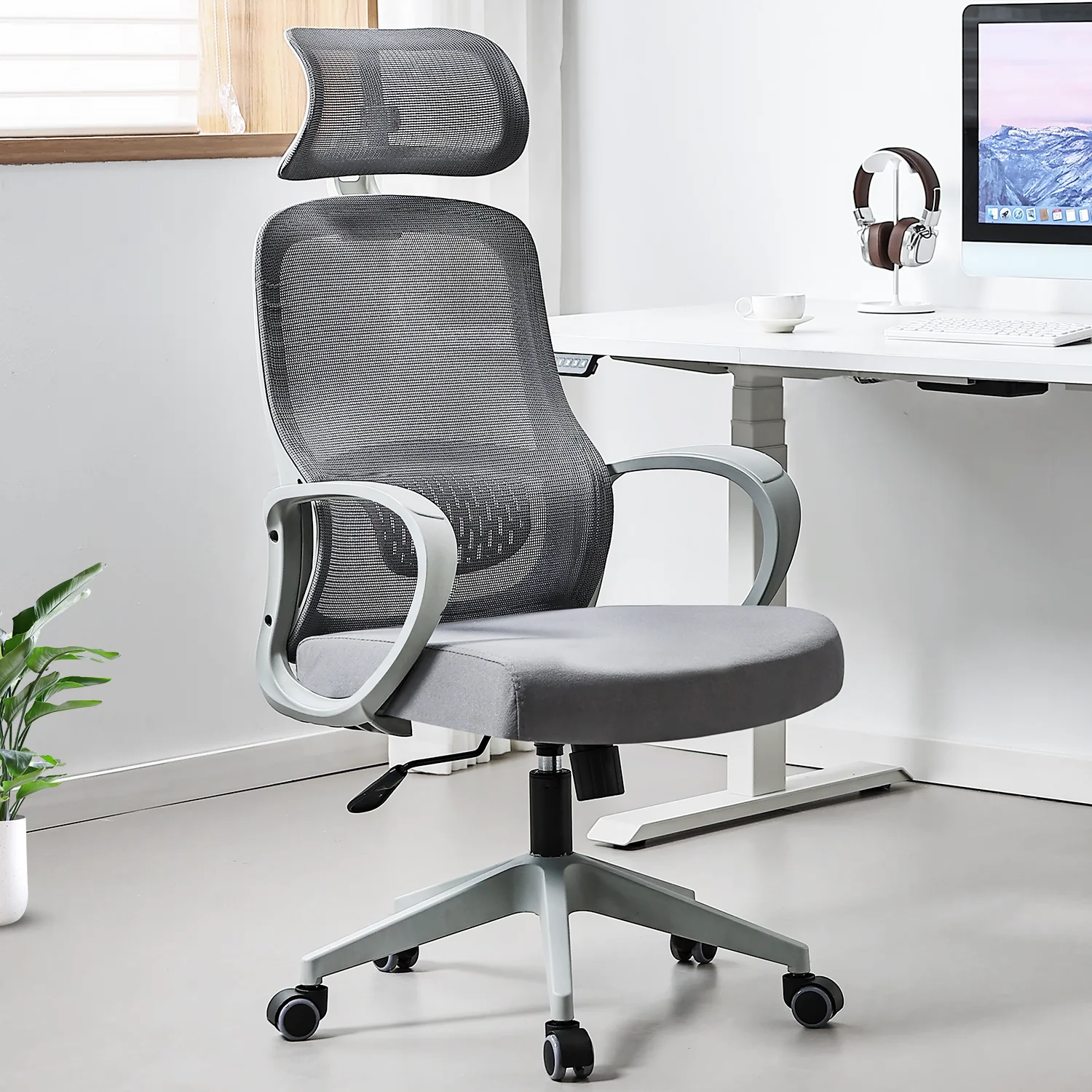 Modern Ergonomic Mesh Office Chair, Waist Support, Adjustable Height 360 Degree Rotation, for Home Office Use
Modern Ergonomic Mesh Office Chair, Waist Support, Adjustable Height 360 Degree Rotation, for Home Office Use