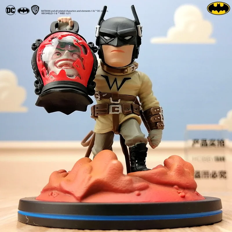 Новая подлинная версия DC Batman Q, статическая модель персонажа, игрушки, праздничный подарок, настольные украшения на складе 
Новая подлинная версия DC Batman Q, статическая модель персонажа, игрушки, праздничный подарок, настольные украшения на складе