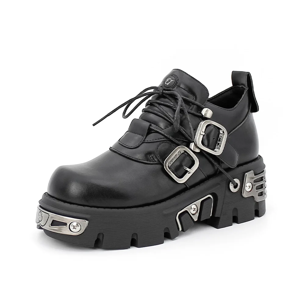 British Dark Punk Style Men Casual Leather Shoes with Metal Design Low-top Thick-soled Single Shoes Black Men Oxford Shoes
British Dark Punk Style Men Casual Leather Shoes with Metal Design Low-top Thick-soled Single Shoes Black Men Oxford Shoes