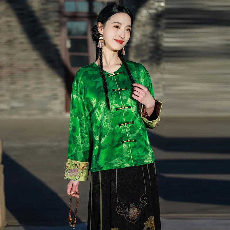 2026 New National Flower Print Embroidery Folk Coat Chinese Improved Hanfu Tops Traditional Satin Jacquard O-neck Vintage Jacket
2026 New National Flower Print Embroidery Folk Coat Chinese Improved Hanfu Tops Traditional Satin Jacquard O-neck Vintage Jacket