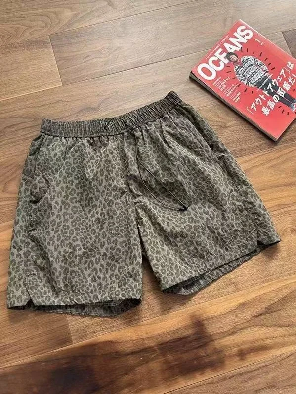 Retro Hong Kong Sle Camouflage Leopard Print Qui Dry orts Men's Summer Casual Loose Fit Versatile Sports Quarter Pants
Retro Hong Kong Sle Camouflage Leopard Print Qui Dry orts Men's Summer Casual Loose Fit Versatile Sports Quarter Pants